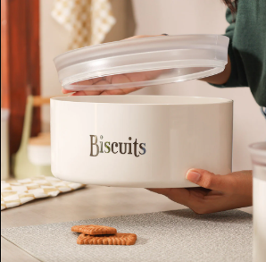 Biscuits Tin Containers: Fresh and Stylish Storage for Your Cookies
